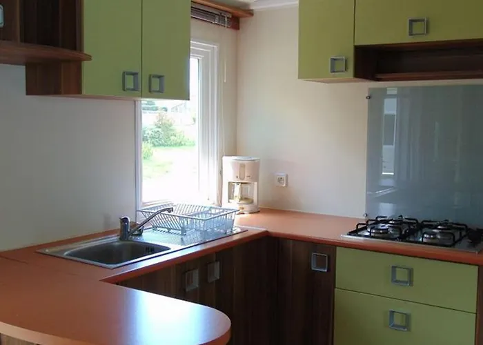 Mobil-home Spacieux Pour 6 Pers Avec Terrasse - Api-1-52-603 *