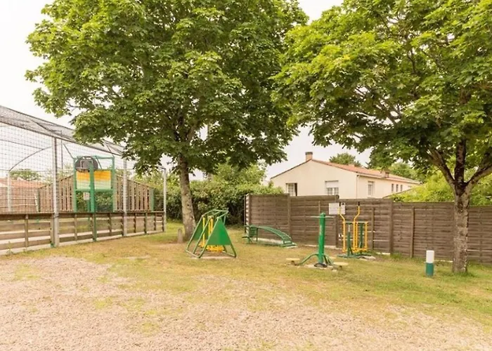 Mobil-home Spacieux Pour 6 Pers Avec Terrasse - Api-1-52-603 Campsite *